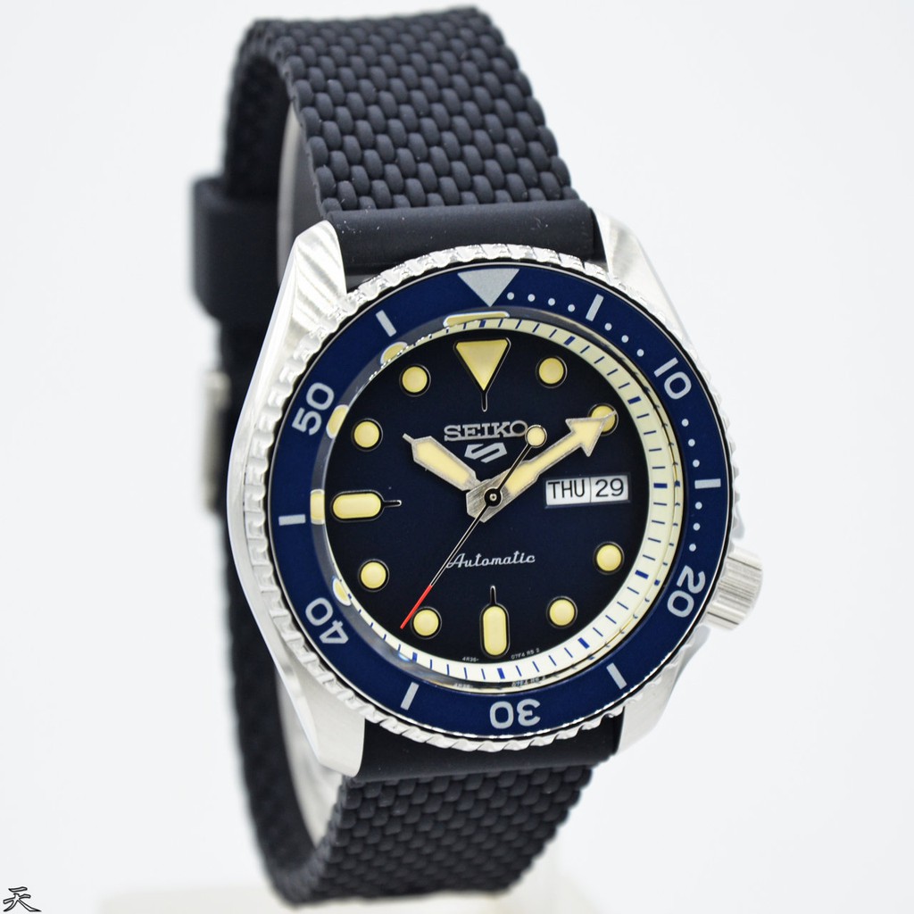 JAM TANGAN PRIA SEIKO SRPD71K2 Automatic strap rubber original garansi resmi 2 tahun