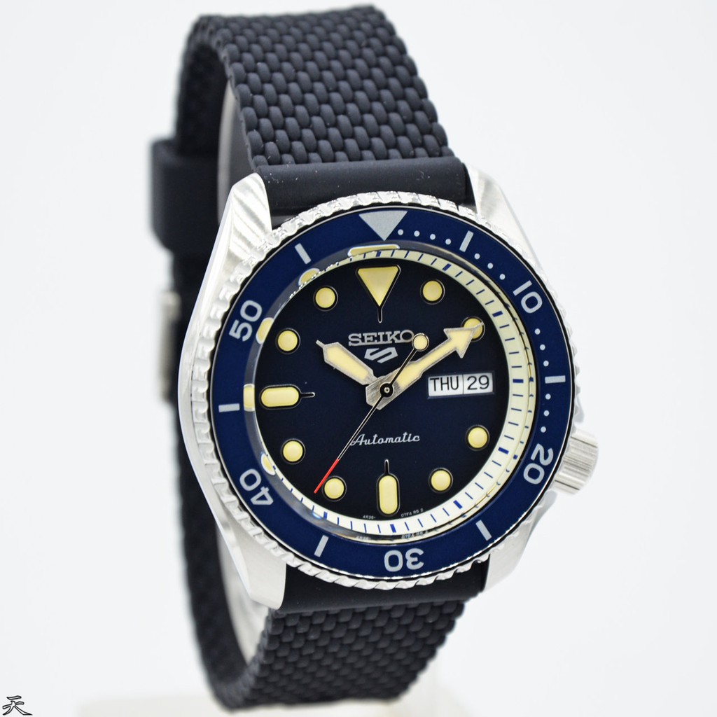 JAM TANGAN PRIA SEIKO SRPD71K2 Automatic strap rubber original garansi resmi 2 tahun