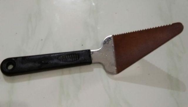 Spatula Pizza / Cetakan Kue / Loyang Kue