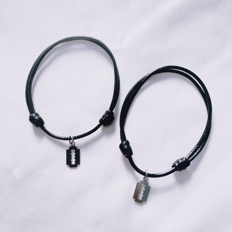 Sepasang Gelang liontin SILET MINI