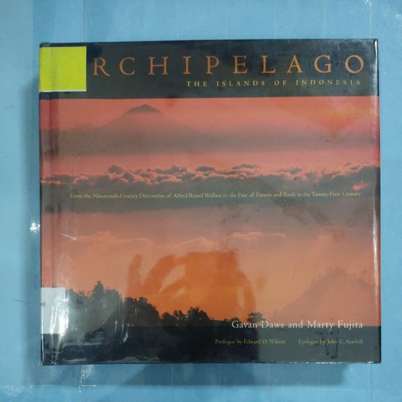 buku RCHIPELAGO THE ISLANDS OF INDONESIA