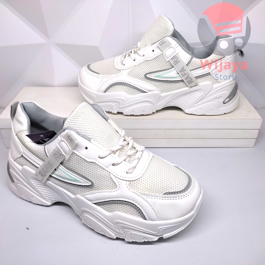 Sepatu Wanita Sneakers Putih RAFA SHERLY Korean Style Fashion Shoes Sport untuk Penampilan yang Stylish VEGA