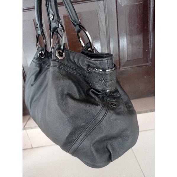 Preloved Tas Kulit Kenneth Cole