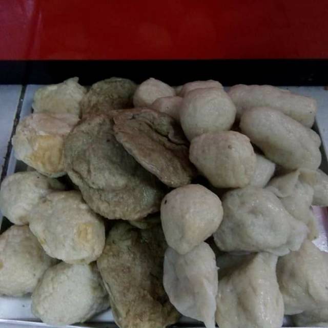 

Empek empek ikan khas palembang,Siomay ikan trenggiri