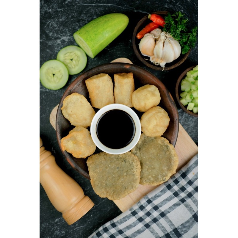 

Pempek Palembang Campur Pempek Adaan Lenjer Kulit Telur