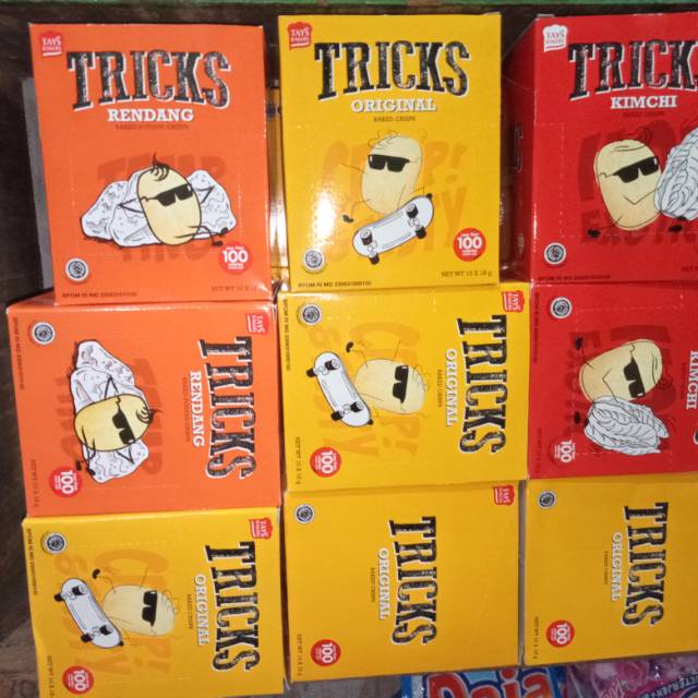 

SNACK TRICKS 1 BOX ISI 10 PCS