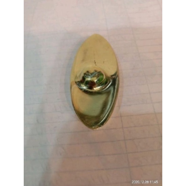 barang antik batangan kuning