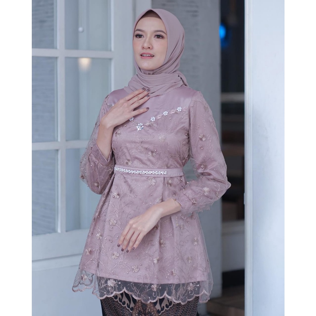 Set Kebaya Arunika - Kebaya Modern Kebaya Couple Tunangan Lamaran Baju Wisuda Batik Brukat Terbaru