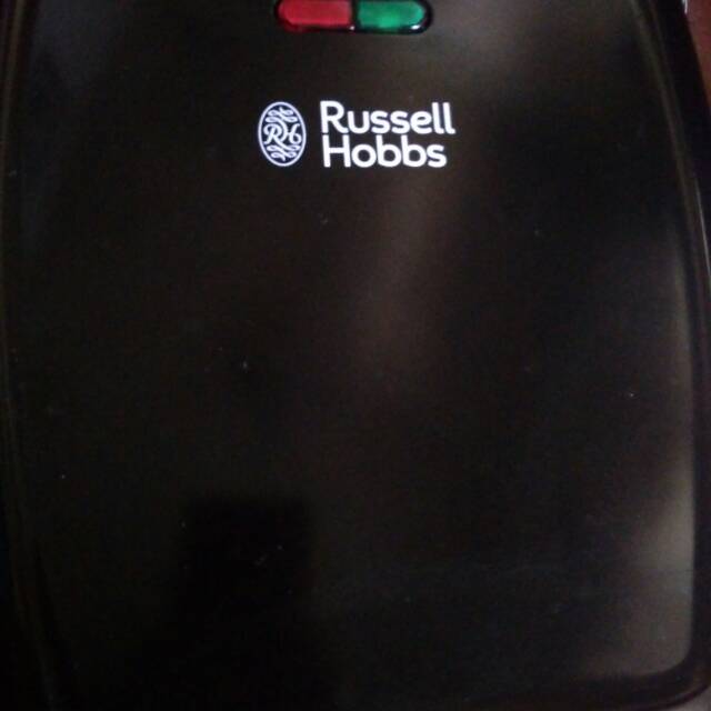 Pemanggang makanan Russell Hobbs
