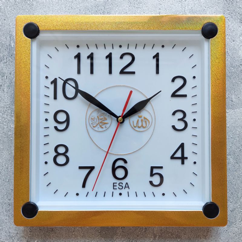 Jam Dinding Kaligrafi Nuansa Arab Islam Kotak Minimalis Gold Unik Murah