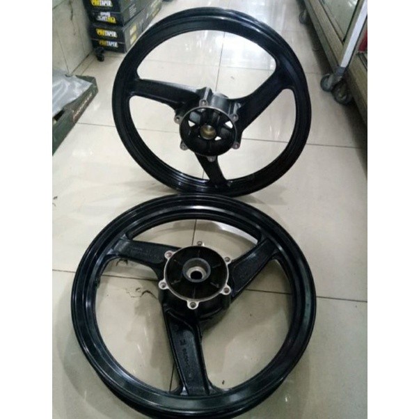Velg Pelk Pelek set SEKEN COPOTAN Ninja KRR original Pelk ring 17