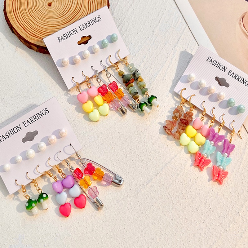 2022 Anting Kait Gantung Wanita Bahan Resin Desain Hati / Kupu-Kupu / Jamur Hijau Untuk Pesta / Hadiah