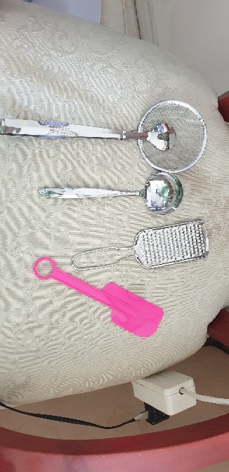 Jepitan Gorengan Dengan Tirisan Stainless Steel