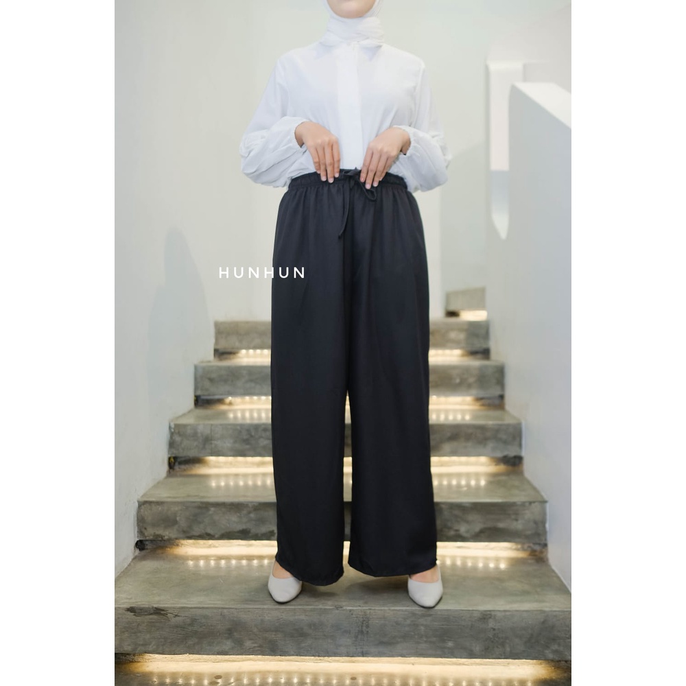 Basic Cullotes Crepe ITY Pants Bumil Friendly Celana Kulot Jumbo Umbrella Kulot Pusatgrosir_solo