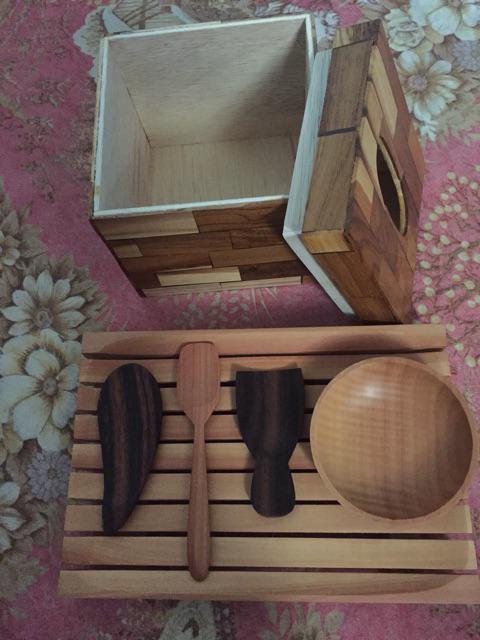 Peepa | Tempat Tissue Kayu