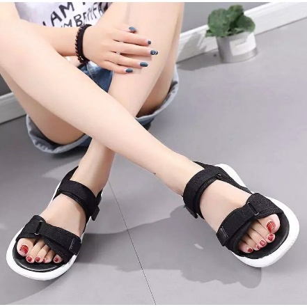 Sandal Tali Gunung Wanita flat VICTORIA