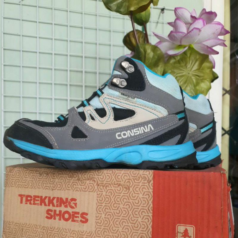 Consina Alpine Women sepatu hiking