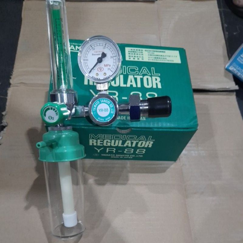 Regulator Medical Oxygen  YAMATO SANGYO YR 88 Regulator Medical -  Made in Japan (Osaka)