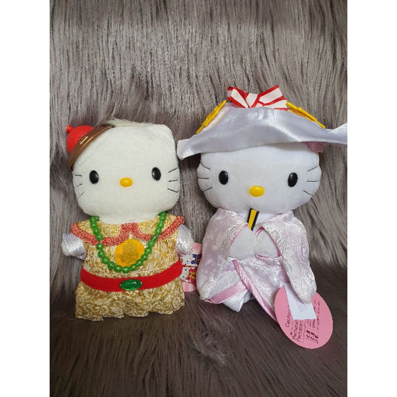 Boneka HK sepasang pengantin