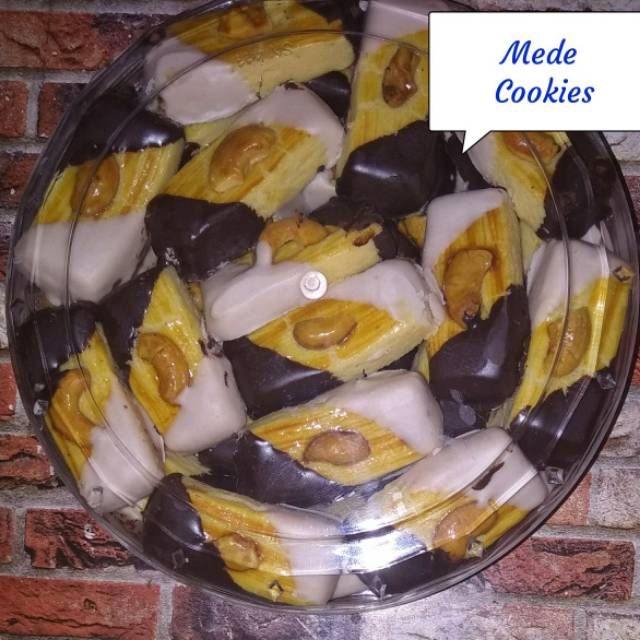 

kue lebaran 500gr/kue kering lebaran/kue cokelat/kacang mede/ mede cookies 500 gram