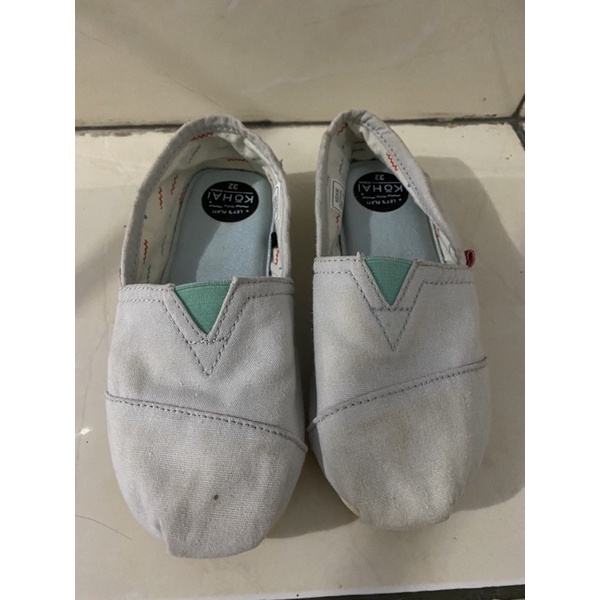 Sepatu Wakai Anak (Preloved)