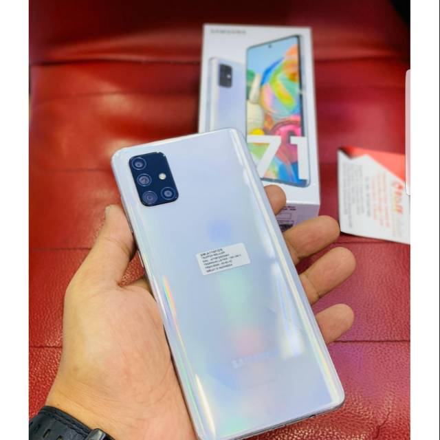 Samsung Galaxy A71