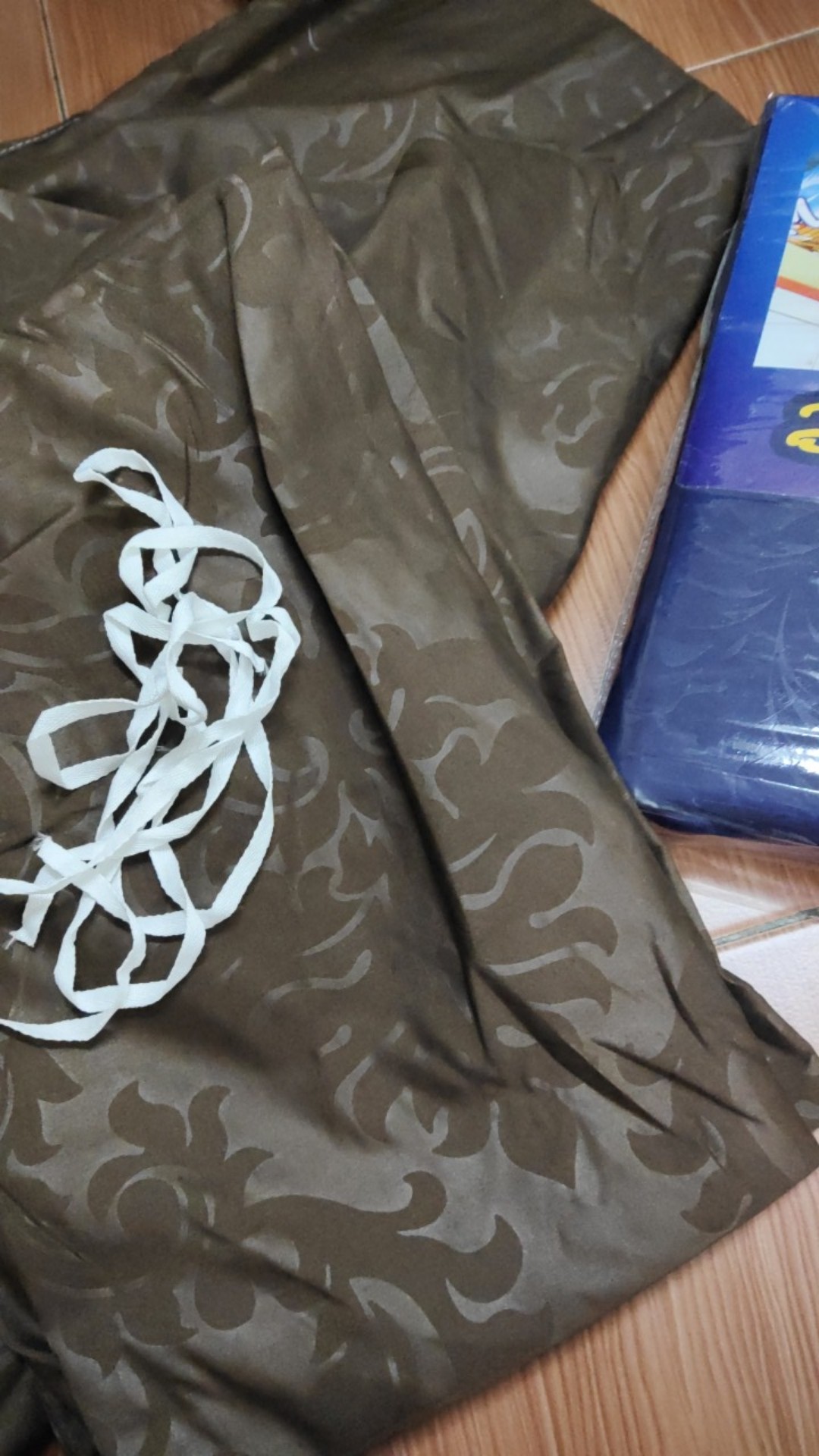 Sprei Polos Embos Ukuran 100 X 200