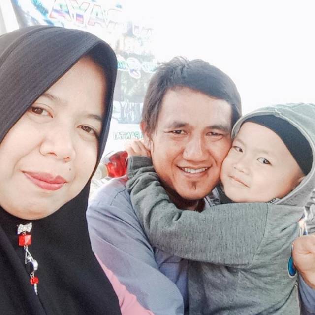 adekfaiz2018