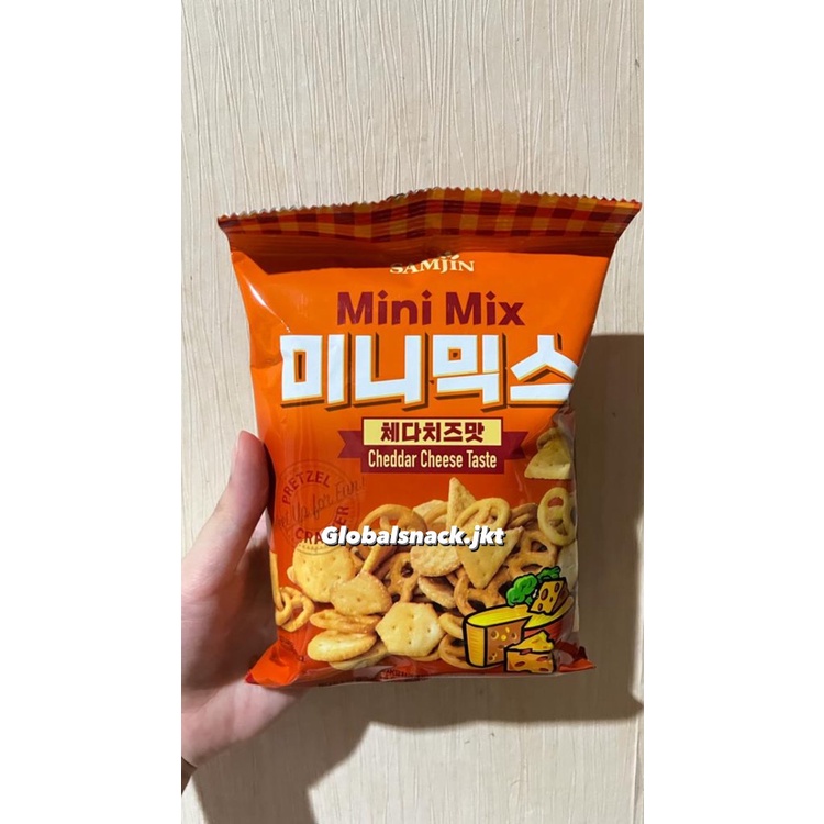 

SAMJIN PRETZEL CRACKER MINI MIX CHEDDAR CHEESE TASTE KOREA