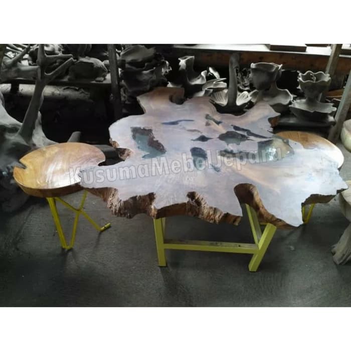 Set Kursi Teras Suar Wood Resin - 1 Meja dan 2 Kursi