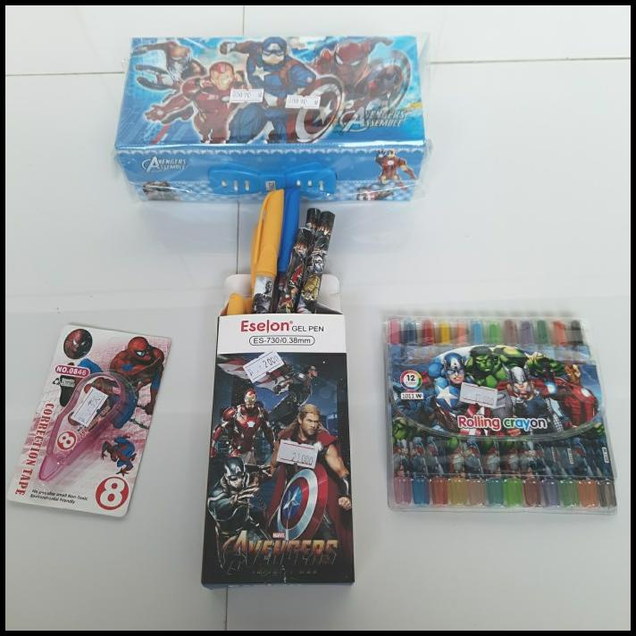

Paket Alat Tulis Avengers Medium Set