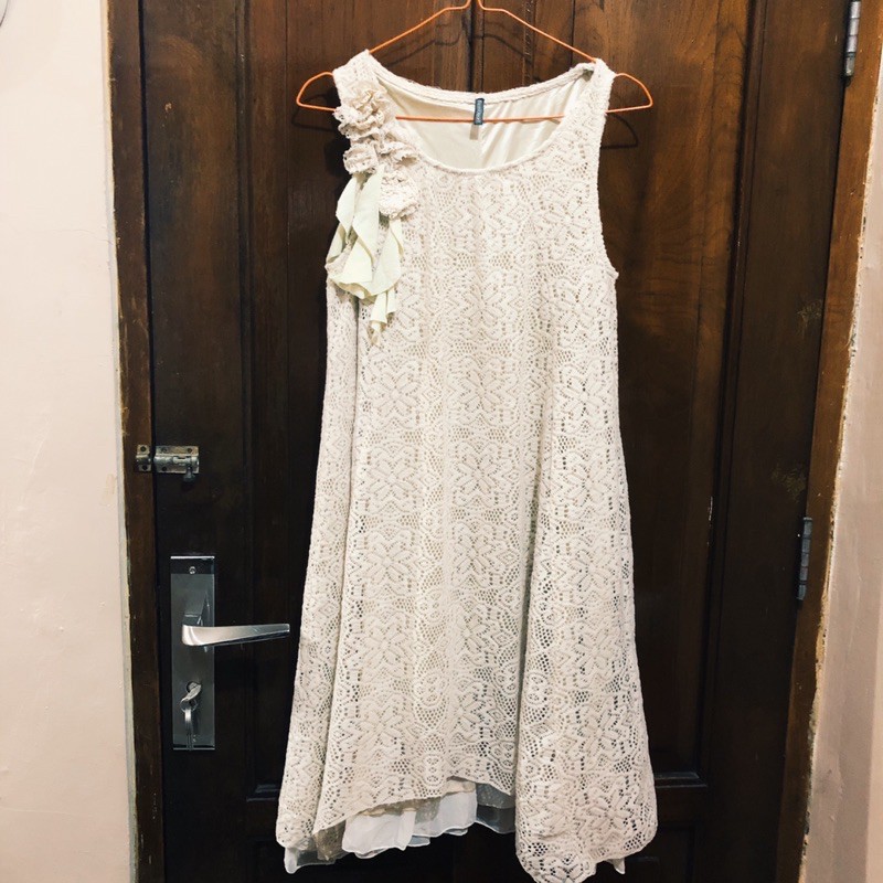 PRELOVED Midi vintage lace dress broken white