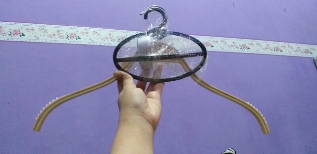 Hanger Oval / Hanger Hijab / Hanger Jilbab / Hanger Kerudung - Ds