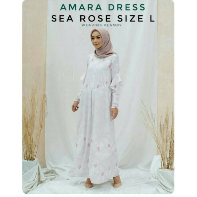 AMARA DRESS WEARING KLAMBY
