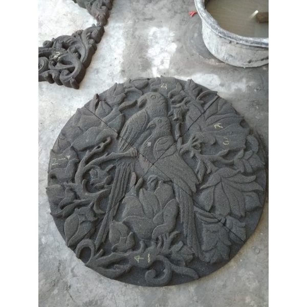 relief dinding
