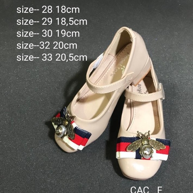 Sepatu gucci hak beige