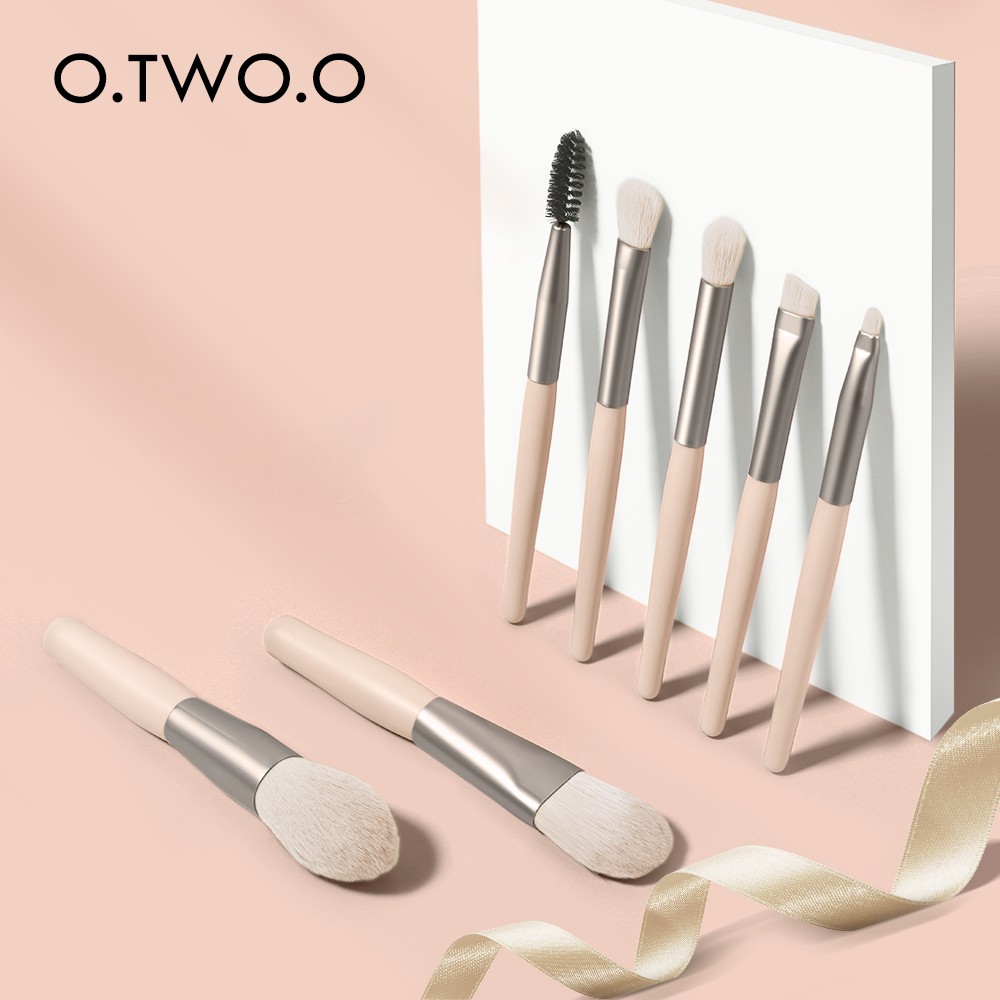 (READY &amp; ORI) O.TWO.O Otwoo 7pcs Makeup Brush Set - OT712 kuas blending kit