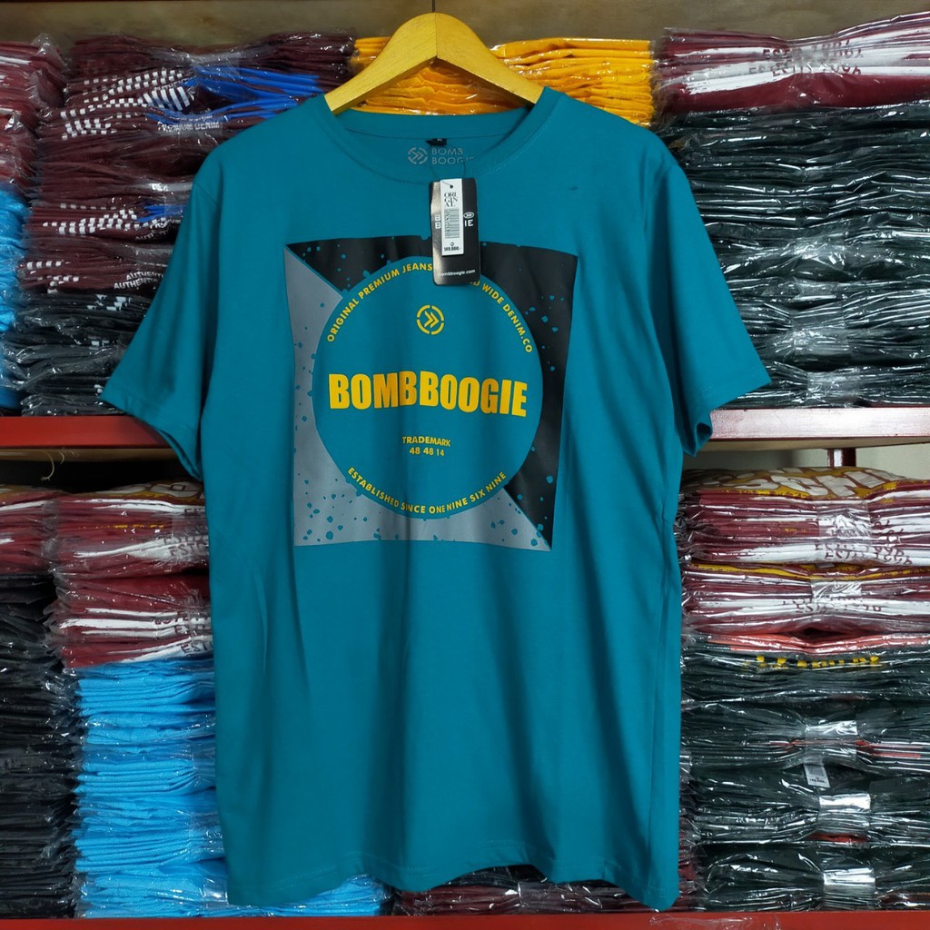 Kaos Distro Pria / Kaos Lengan Pendek / Kaos Bombboogie