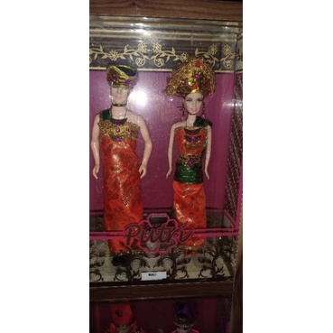 Boneka Barbie Baju Adat Bali