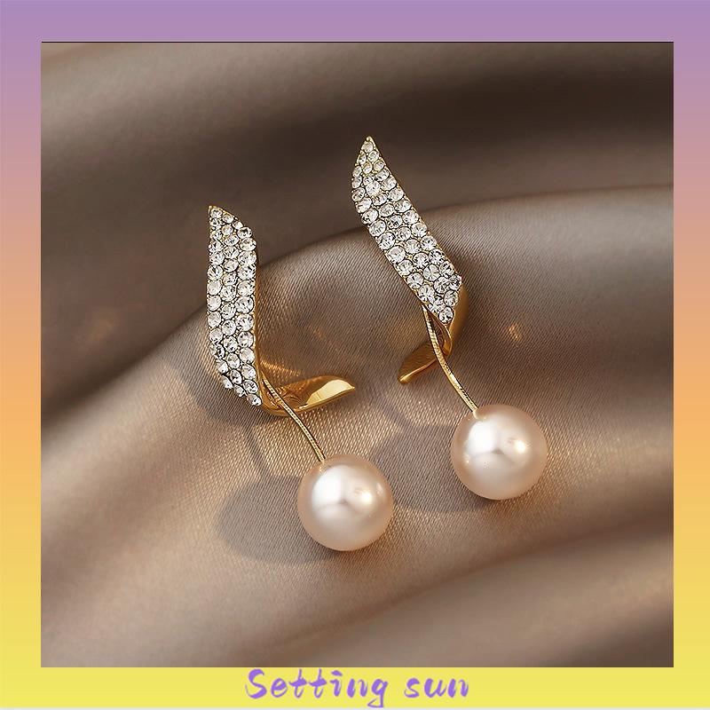 Elegan Berlian Mutiara Fashion Sederhana Temperamen Wanita Anting Rumbai Panjang TN