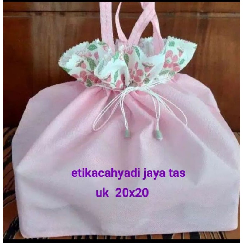 tas hajatan serut tebal ukuran 20x20
