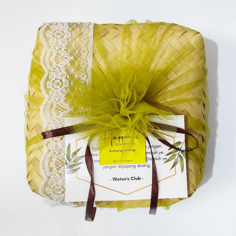 

Healthy Hampers - Medium Besek / Madu, Jahe Merah, Uwuh, Gelas / Mug / Anti Covid/ Parsel Lebaran