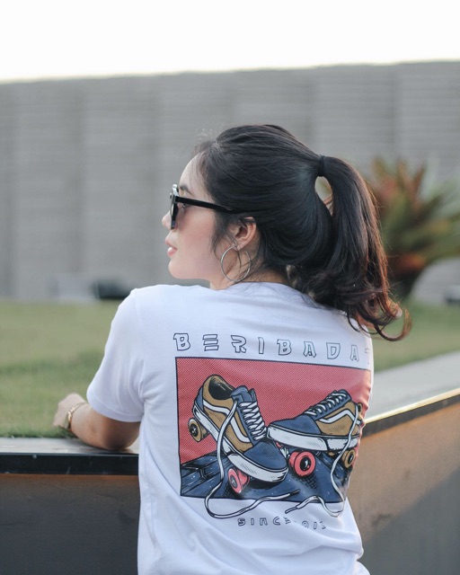 TSHIRT BERIBADAT “VANS WHITE”