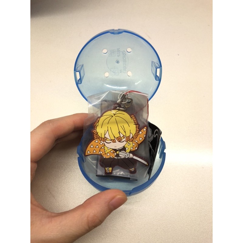 GASHAPON GANTUNGAN DEMON SLAYER: KIMETSU NO YAIBA (Zenitsu Agatsuma)