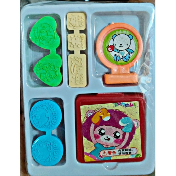 

Jual Mainan MAINAN STEMPEL ANAK 3 MODEL BENTUK LOVE BINTANG DAN BULAT CILIWUNG.TOYS