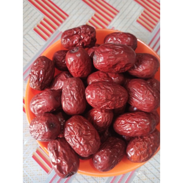 

Ang Co Besar/Kurma Merah Besar 500g