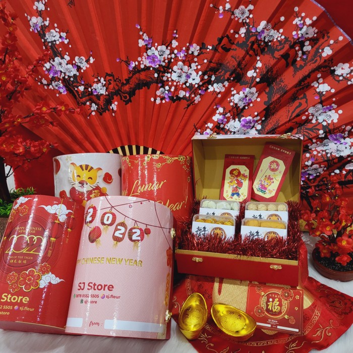 

Paket box dekorasi sakura hampers imlek cny parcel kado kue kering 88