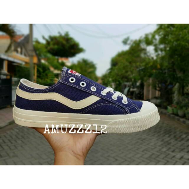 Ventela Public Low Navy Original