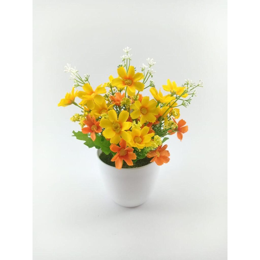 COD BUNGA DAISY  BUNGA PLASTIK BUNGA ARTIFISIAL BUNGA PAJANGAN IMITASI TANAMAN  HIAS PLASTIK  BP8801-ORANGE MUDA