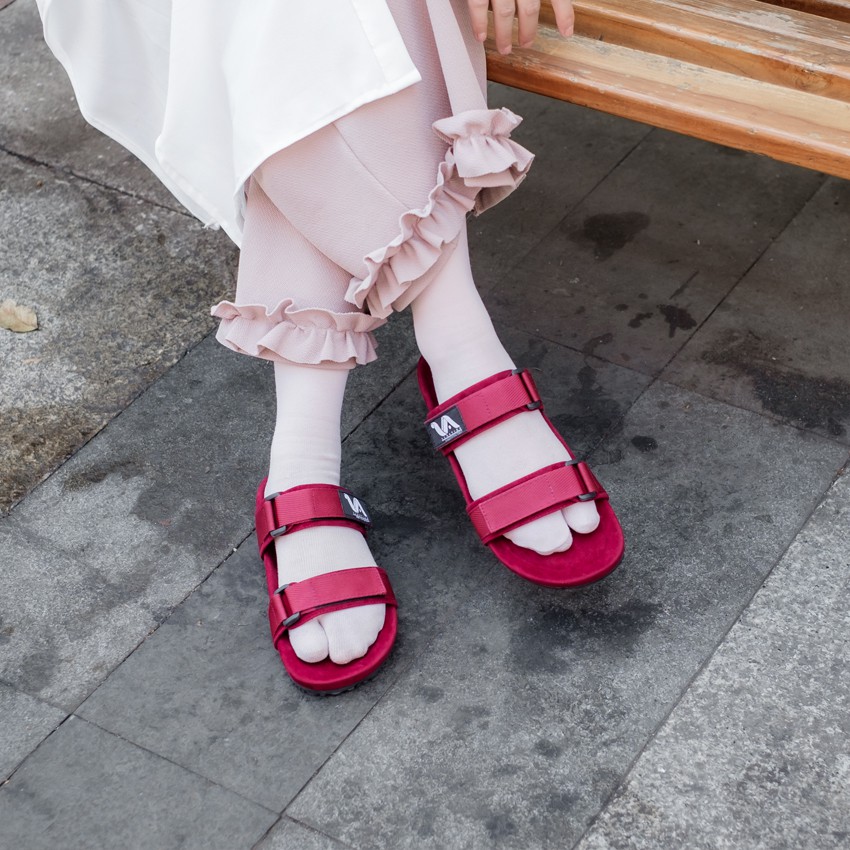 CYNDIRA MAROON | ManNeedMe x Lvnatica | Sandal Casual Wanita Outdoor ORIGINAL